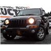 Image 9 : G2 --  2004 JEEP LIBERTY SPORT  , Black , 246827  KM's