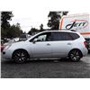 Image 8 : C1 --  2010 KIA RONDO EX  , Silver , 100922  KM's