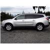 Image 8 : A2 --  2010 CHEVROLET TRAVERSE LS  , Silver , 167263  KM's
