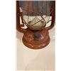 Image 2 : IMPERIAL JUG AND LED LANTERN
