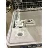 Image 3 : Frigidaire Dishwasher