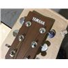Image 2 : Yamaha Acoustic Guitar