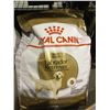 Image 1 : Royal Canin Adult Labrador Dog Food (13.61kg)
