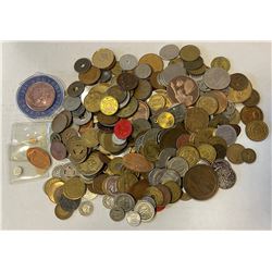 UNITED STATES: LOT of about 270 tokens