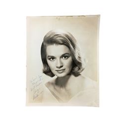 Angie Dickinson Signed Photo (1950)