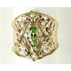 ANTIQUE STYLE RING PERIDOT SEED PEARLS (62249)