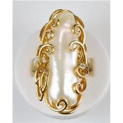 14k GOLD MOTHER of PEARL RING (58505)