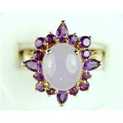 14K GOLD RING LAVENDAR JADE w AMETHYSTS (61310)