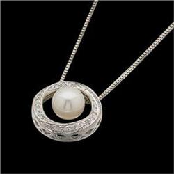 14K WHITE GOLD PENDANT WHITE CULTURED PEARL W DIAMONDS (58391)