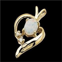 14k Gold Pendant featuring an Opal and Diamonds. (60098)