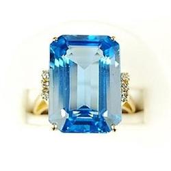 14K Gold Ring BLUE TOPAZ 18 CARATS! w DIAMONDS (61378)