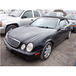 2001 Mercedes-Benz CLK