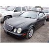 Image 1 : 2001 Mercedes-Benz CLK