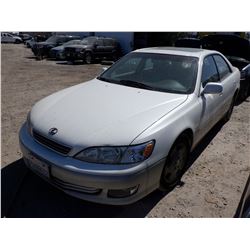 2001 Lexus ES-300