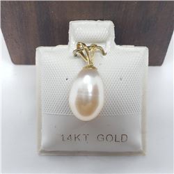 14K Wyg Fresh Water Pearl 7-8Mm Pendant, Suggested Retail Value $120 (Estimated Selling Price from $