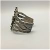 Image 2 : Elegant Vintage Zuni Inlay Knifewing Bracelet - Circa 1940s