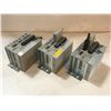 Image 2 : (3) ALLEN BRADLEY 2098-DSD-010-SE SERVO DRIVE