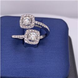 14Kt Gold. 0.96Ct Natural Diamonds Ring