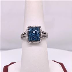 14Kt Gold. Natural 1.00Ct Blue & White Diamonds Ring