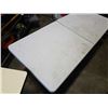 Image 2 : 6ft folding market table