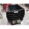 Image 1 : Stack of 5 built-in lid totes