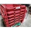 Image 2 : Stack of 6 built-in lid totes
