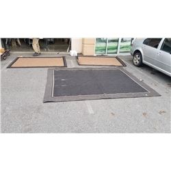 3 OUTDOOR AREA CARPETS - APPROX 10 X 8 FOOT AND  7.5 FOOT BY  5 FOOT 2 INCHES