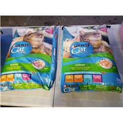 2 - 8kg bags of purina cat chaow