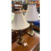 Image 8 : 2 TABLE LAMPS