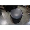 Image 2 : BLACK LEATHER OVAL OTTOMAN