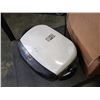 Image 2 : George foreman grill and kitchen items