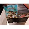 Image 2 : BOX OF 100 BOLLYWOOD DVDS