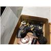 Image 2 : TRAY OF VINTAGE COLLECTABLES AND SMALL WOODEN CASE