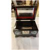 Image 8 : MOTHER OF PEARL INLAID JEWELLERY BOX