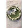 Image 2 : 3 PIECES OF ENGLISH WEDGEWOOD - LIDDED JAR, VASE AND GREEN DISH