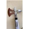 Image 3 : New hatchet with sheath
