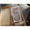 Image 3 : WOOD CASE OF REFLECTIVE NUMBERS