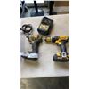 Image 2 : DEWALT 20V MAX CORDLESS TOOL SET - IMPACT GUN, DRILL, CHARGER AND 2 BATTERIES