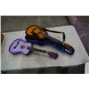 Image 2 : FIRST ACT AND POWER PLAY YOUTH ACCOUSTIC GUITARS - 1 W/ CASE