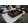Image 2 : FOLD UP SERVING TRAY