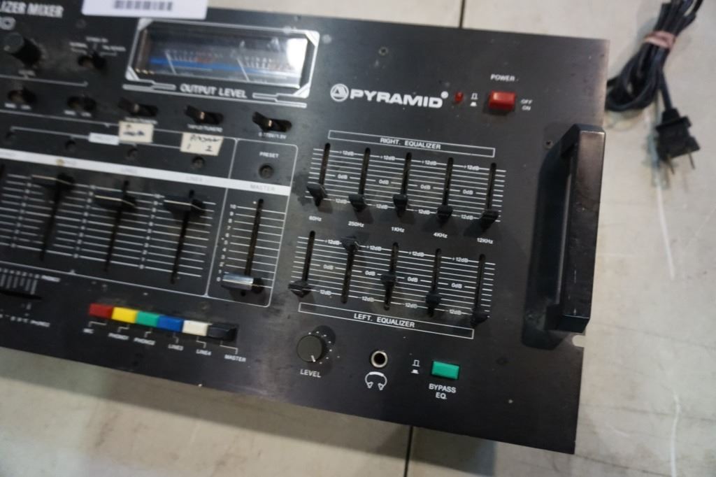 Pyramid Stereo PYRAMID STEREO EQUALIZER MIXER PR-2750