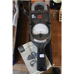 AC Volt/Amp Meter
