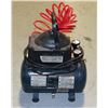 Image 1 : MASTERCRAFT 2 GALLON AIR COMPRESSOR WITH AIR LINE