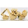 Image 1 : WOODEN CAT BACK HOE
