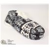 Image 1 : NON-SKID  COZY SLIPPER SIZE 9/11