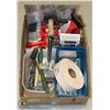 Image 1 : FLAT OF PAINTING SUPPLIES INCLUDING NEW 3" & 4"