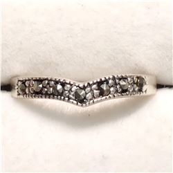 SILVER ONYX  RING (~SIZE 6.5)