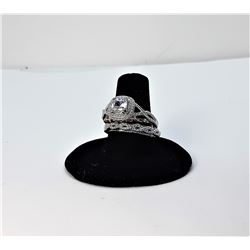 10)  WHITE CZ 2 PCE WEDDING SET WITH 925