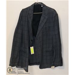 FACONNABLE LONG SLEEVES BLAZER/JACKET SIZE XL