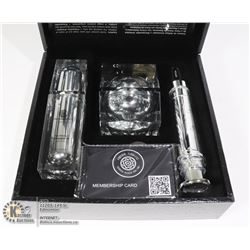 FOREVER FLAWLESS DIAMOND INFUSED AGE-DEFYING